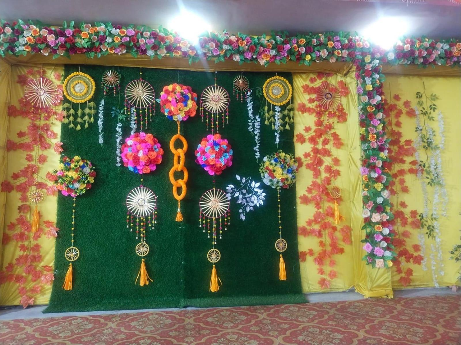 Shree Krishna Garden Hotel Jhusi Bagian luar foto